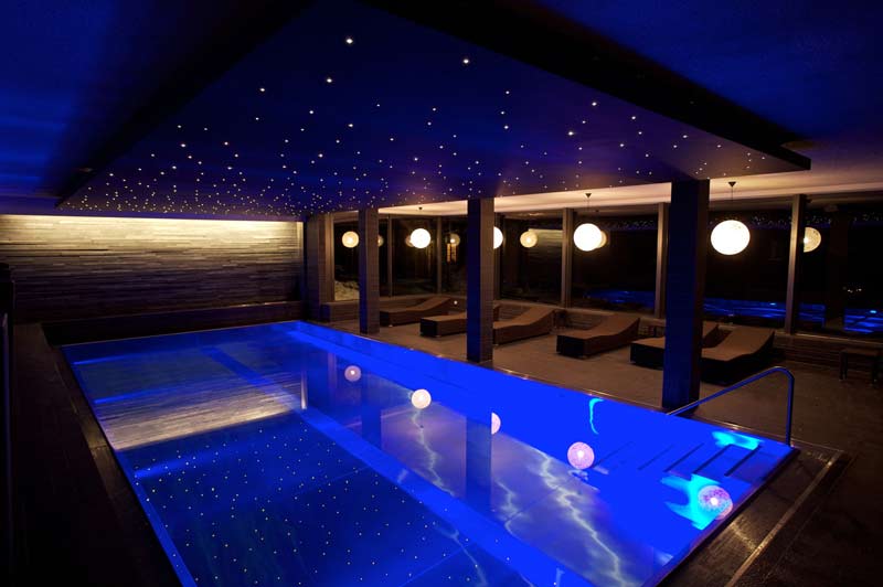 interior-design-for-hotel-swimming-pool-lounge-in-gurgaon-delhi